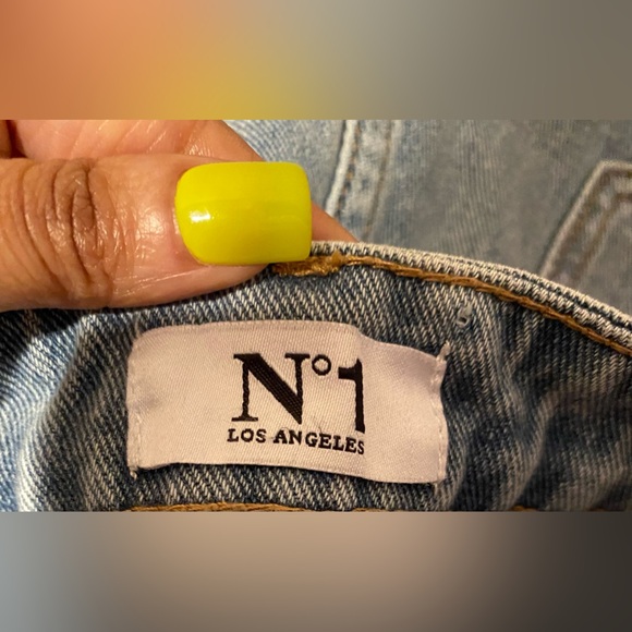 Gold chain denim shorts size Medium 100% Cotton - Picture 6 of 7